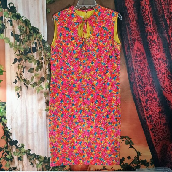 EUC: Vintage 60s Hong Kong Red & Orange Floral Cotton Midi Dress Size see desc - Picture 5 of 8